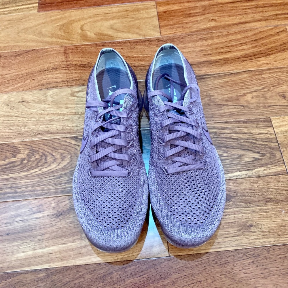 EUC WOMENS NIKE VAPORMAX